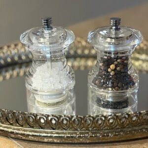 Vintage Olde Thompson Set of Clear Salt and Pepper Grinders